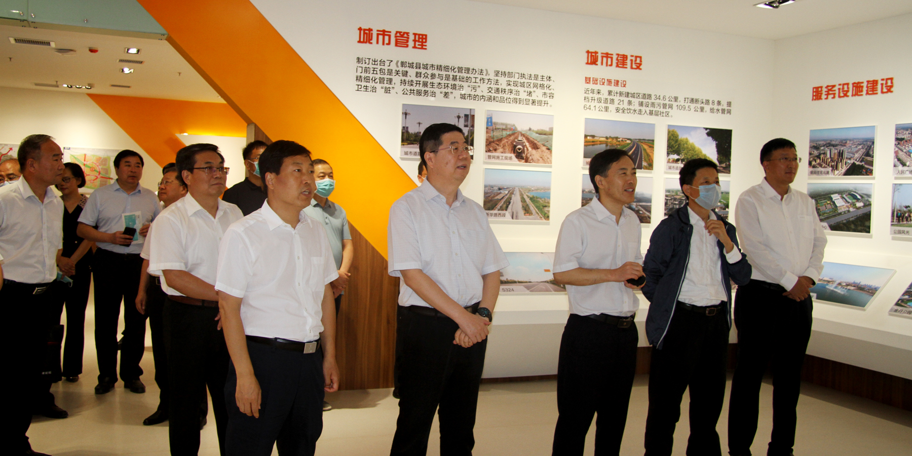 校领导刘志军、李成伟带队走访调研周口农业高新技术产业示范区建设