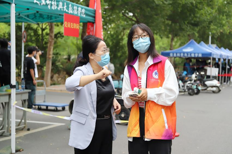 “新”的相遇，“心”的邂逅——人工智能与大数据学院喜迎2022级新同学